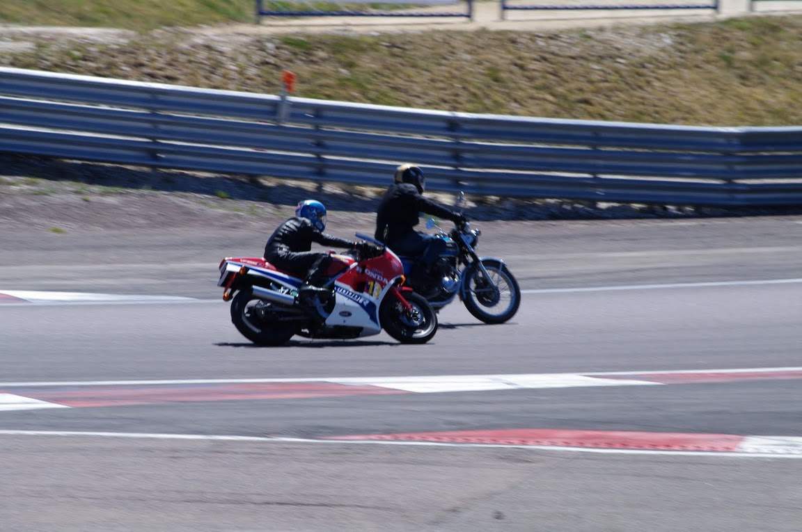 2011 ML 27.JPG